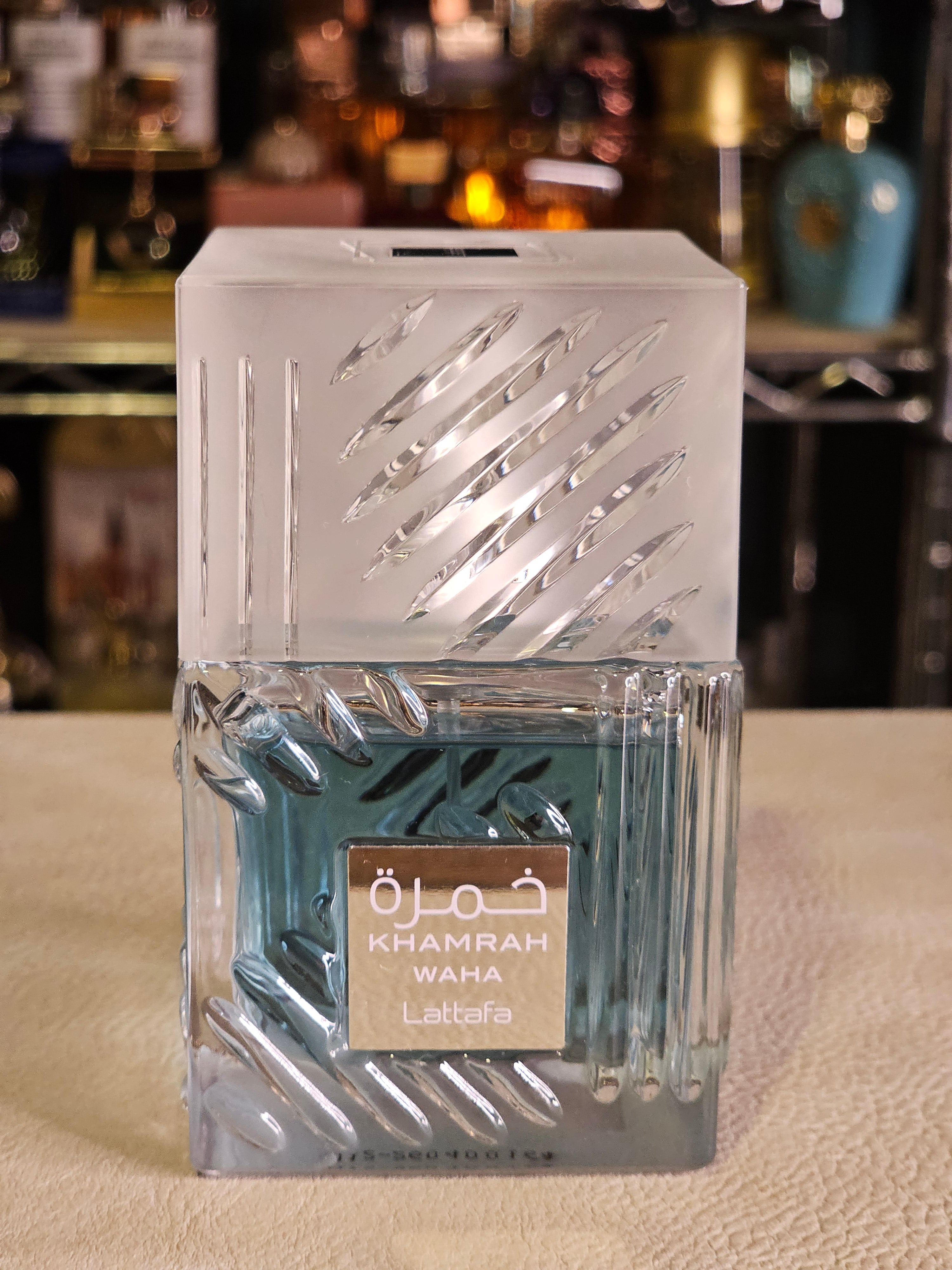 Kamrah Waha de Lattafa — presentación y empaque Limbiq Scents