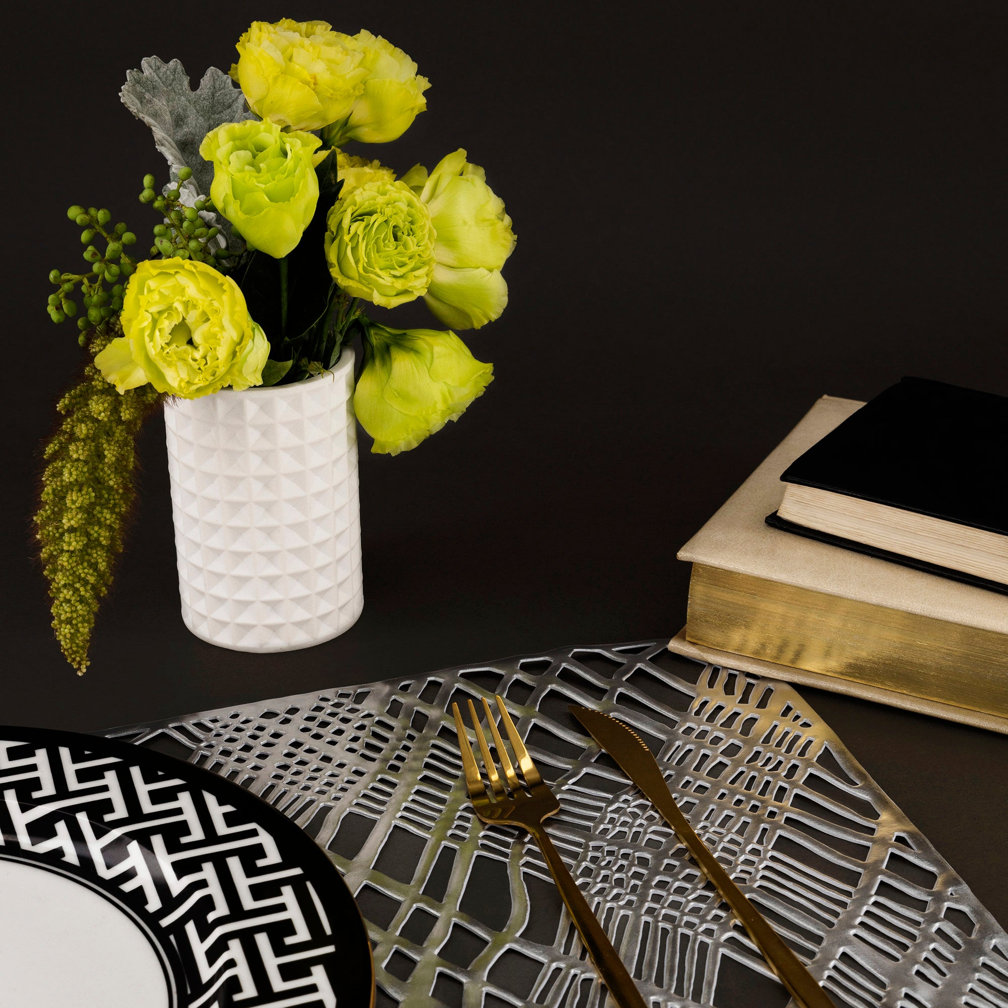 Mantel individual rectangular plateado modelo Sylvia