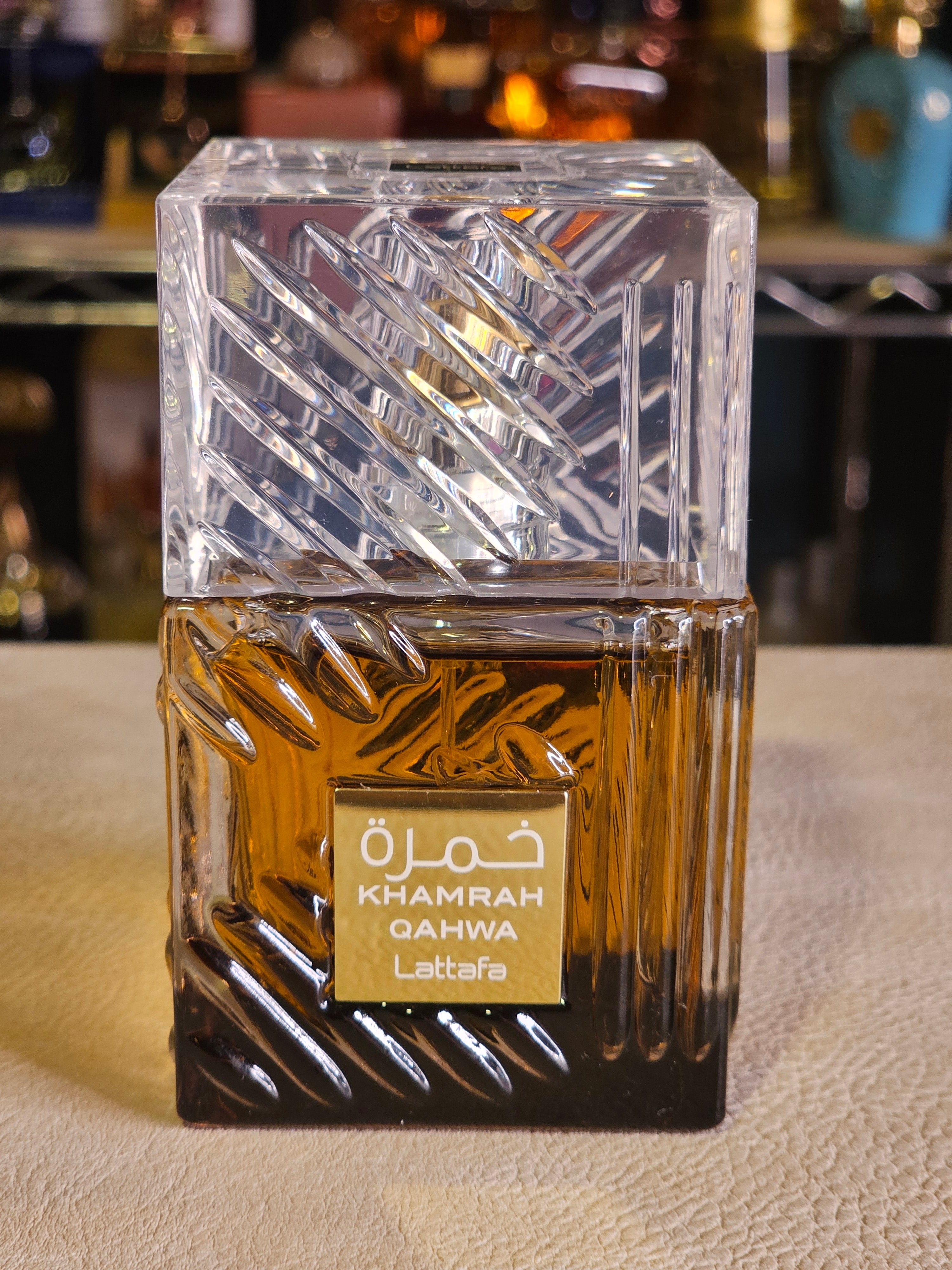 Kamrah Qahwa de Lattafa — presentación y empaque Limbiq Scents