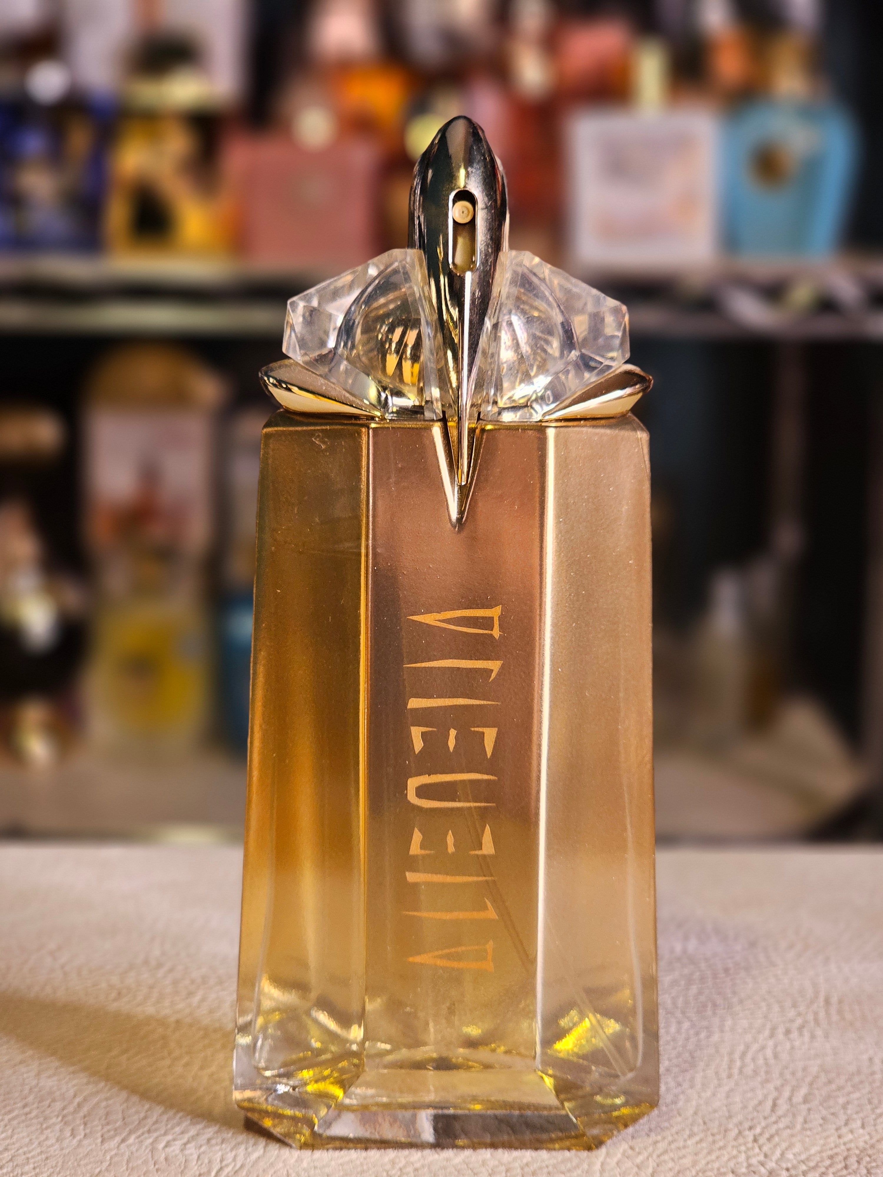 Alien Goddess de Mugler — presentación y empaque Limbiq Scents